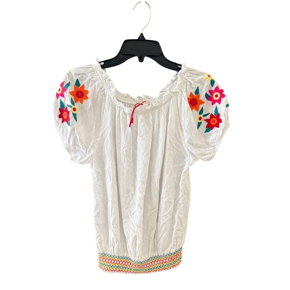 Solitare White Floral Embroidered‎ Peasant Blouse Smocked Hem Rayon Womens Small